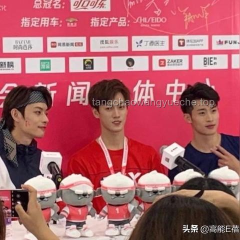李昀锐一晚跑丢四个摄像：娱乐综艺中的体育生实力展现与行业趋势